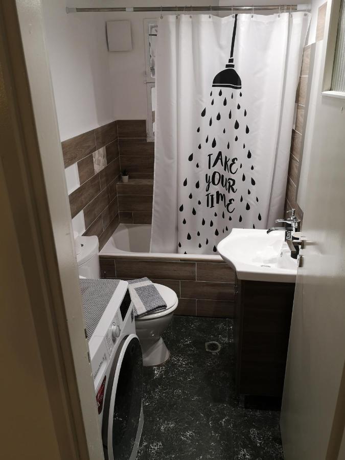 Sea&Sun Glyfada Apartment Αθήνα Εξωτερικό φωτογραφία